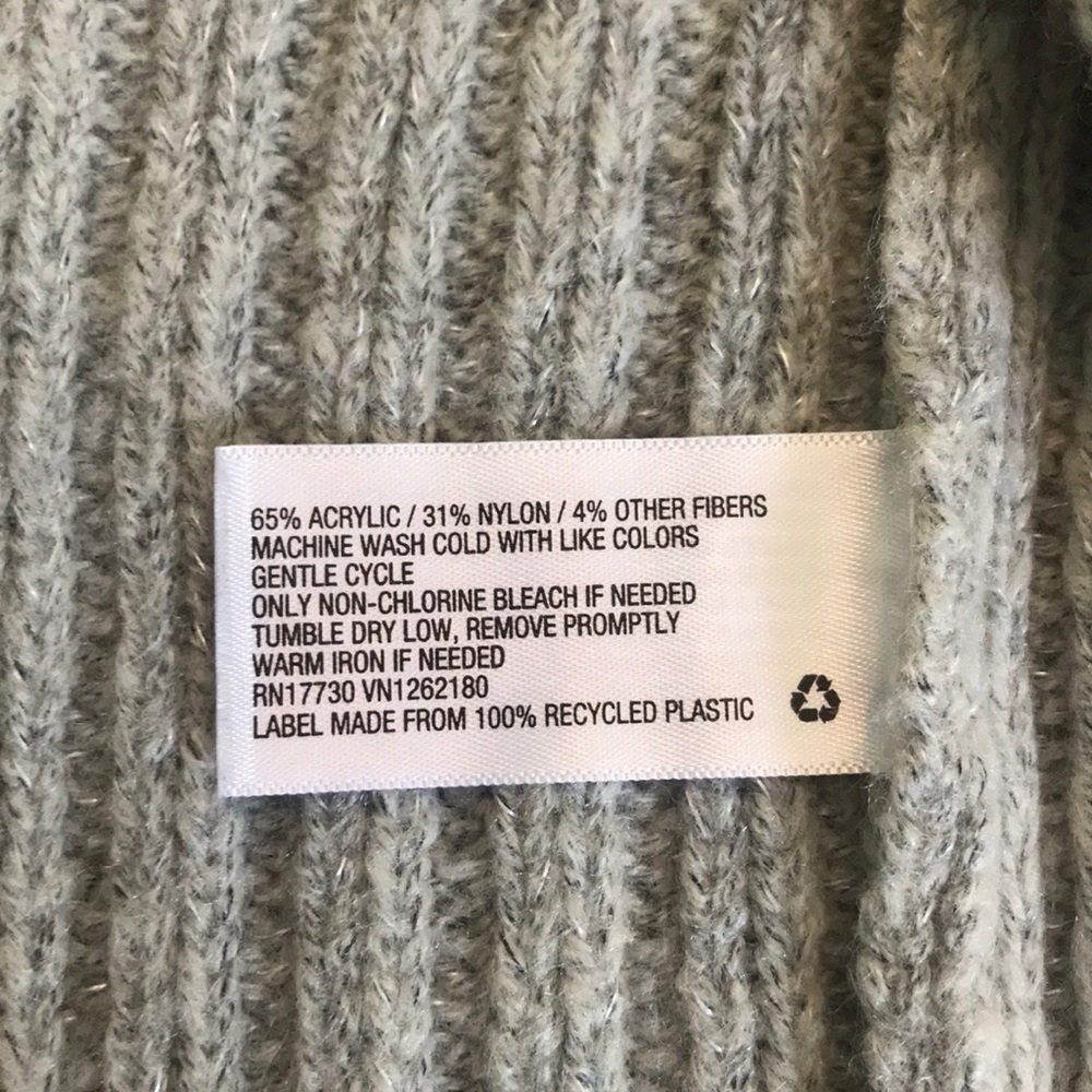 Sweater - Picture 5 of 5